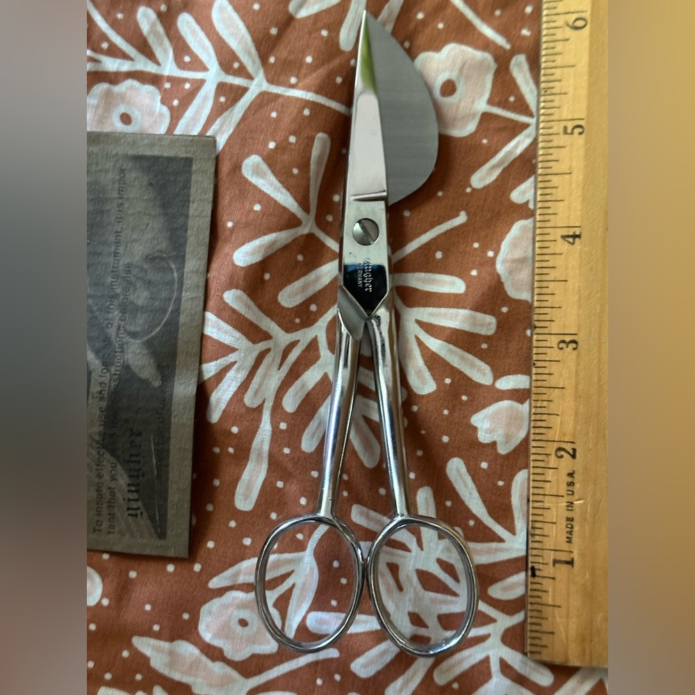 Applique Scissors G-6R 6” - Picture 7 of 10